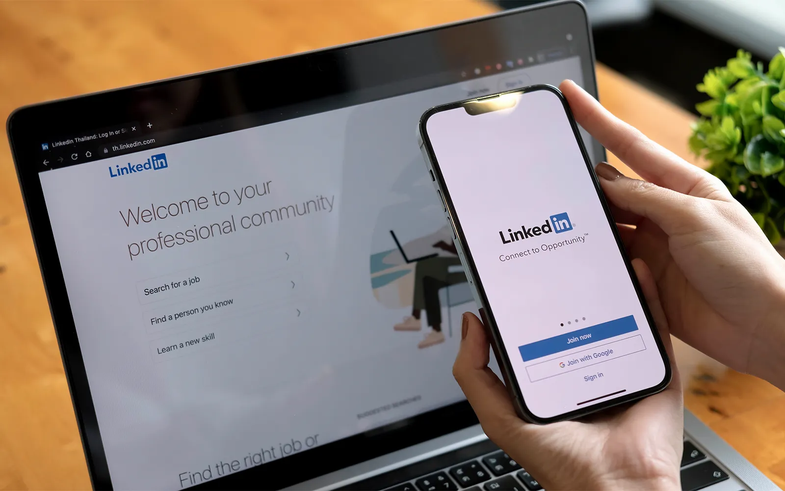 How to quickly expose your company on LinkedIn